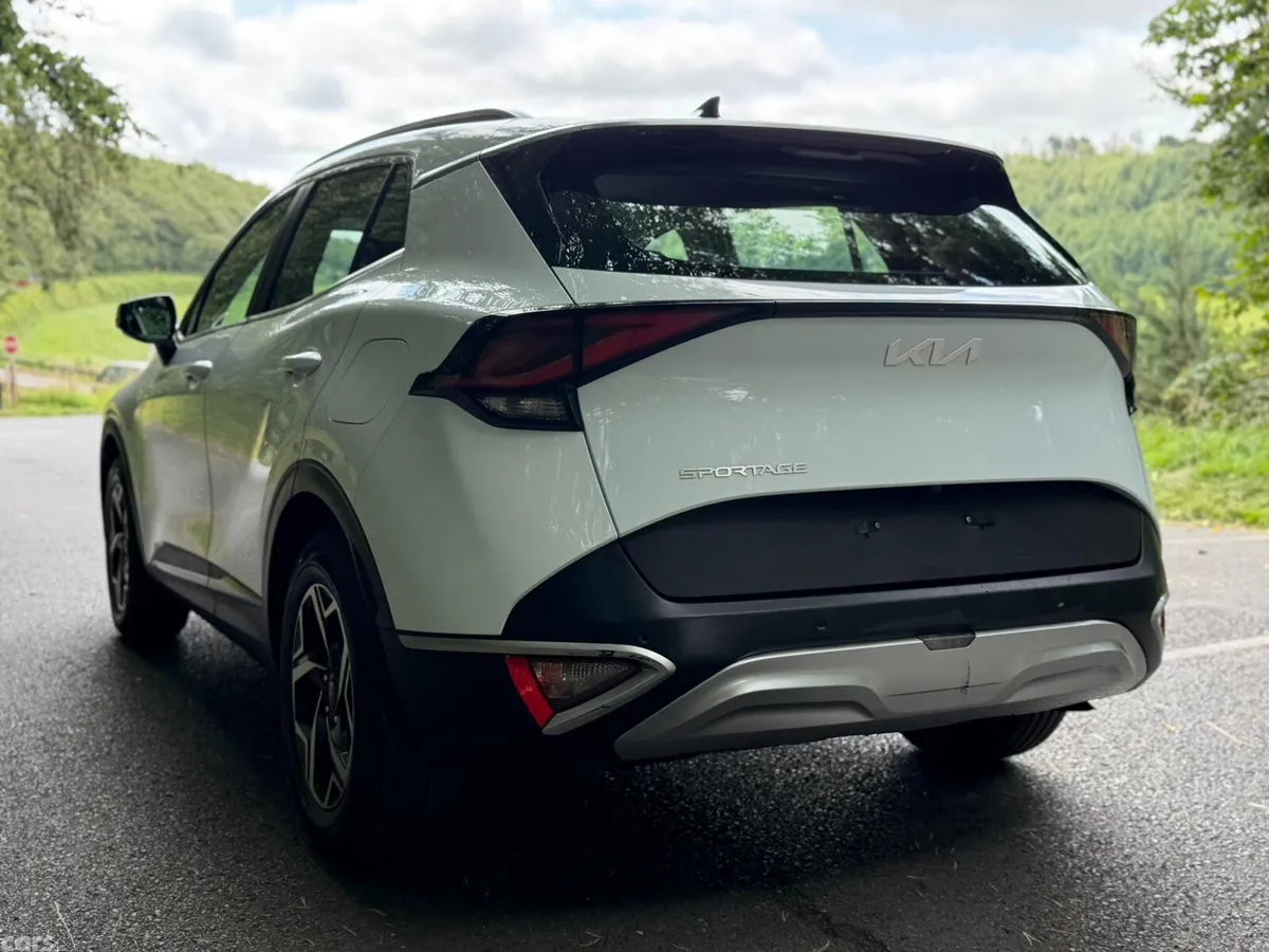 Kia Sportage SUV, Diesel, 2023, White