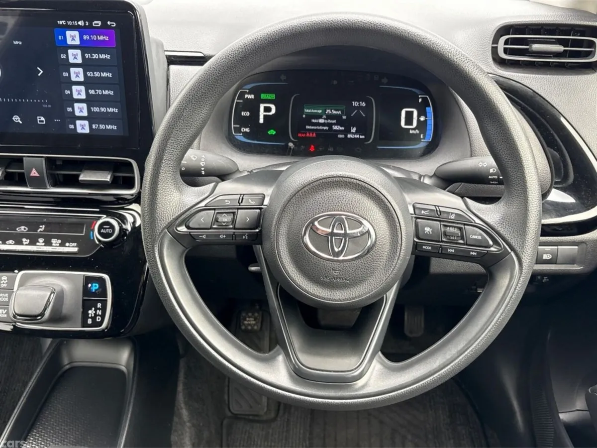 Toyota Aqua Hatchback, Petrol Hybrid, 2022, Silver
