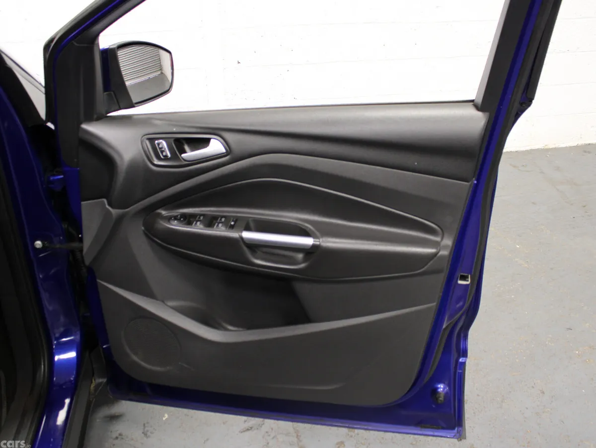 Ford Kuga SUV, Diesel, 2015, Blue