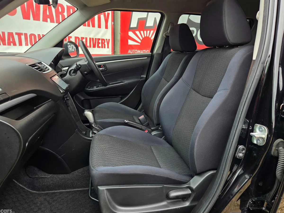 Suzuki Swift Hatchback, Petrol, 2015, Black