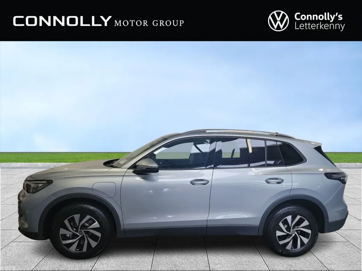 Volkswagen Tiguan SUV, Petrol Hybrid, 2026, Silver