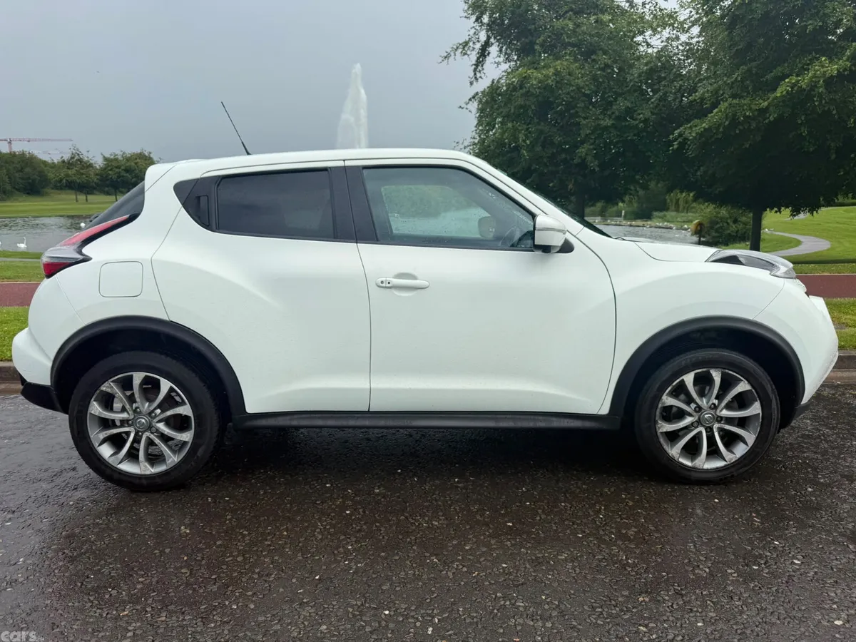 Nissan Juke SUV, Diesel, 2017, White