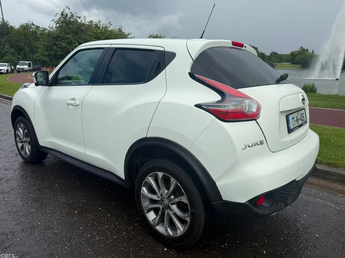 Nissan Juke SUV, Diesel, 2017, White