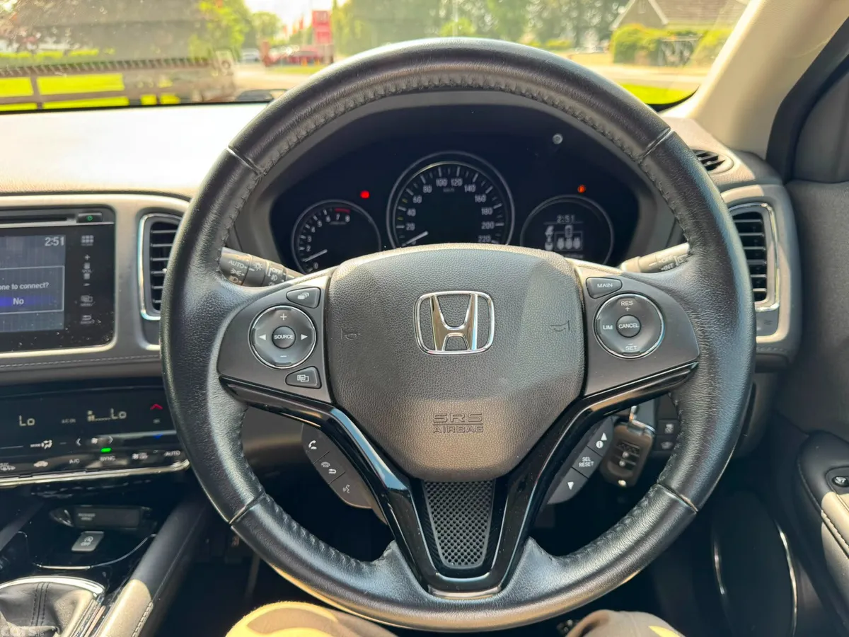 Honda HR-V SUV, Petrol, 2021, Grey
