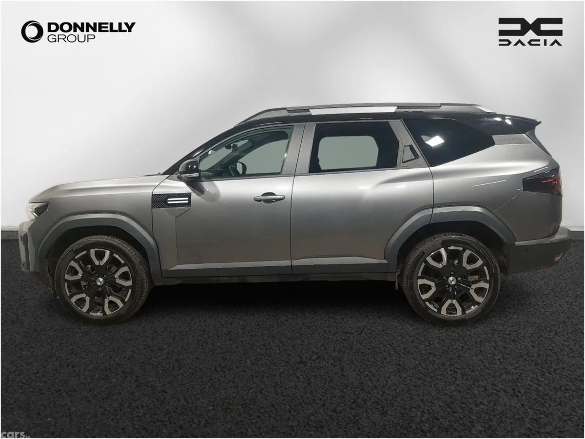 Dacia Bigster Estate, Petrol Hybrid, 2026, Grey