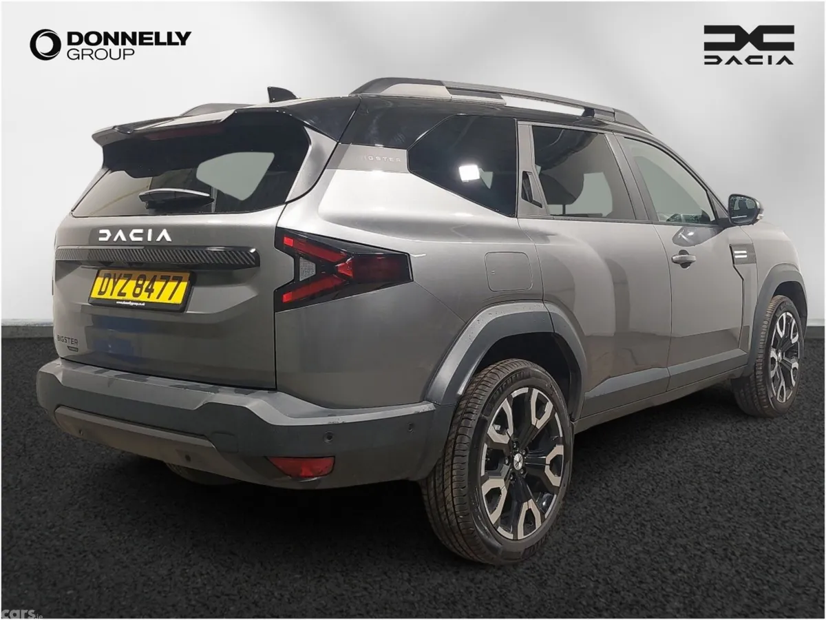 Dacia Bigster Estate, Petrol Hybrid, 2026, Grey