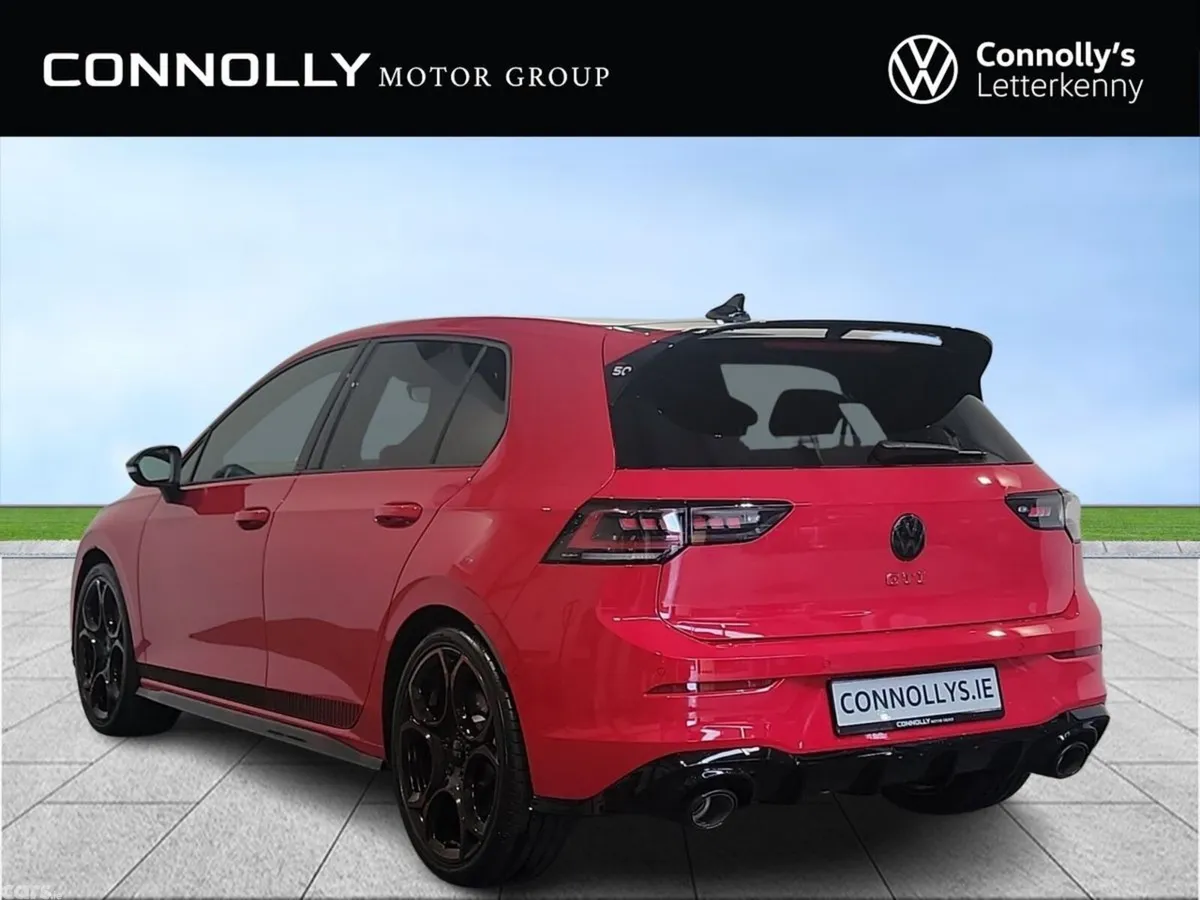 Volkswagen Golf Estate, Petrol, 2026, Red