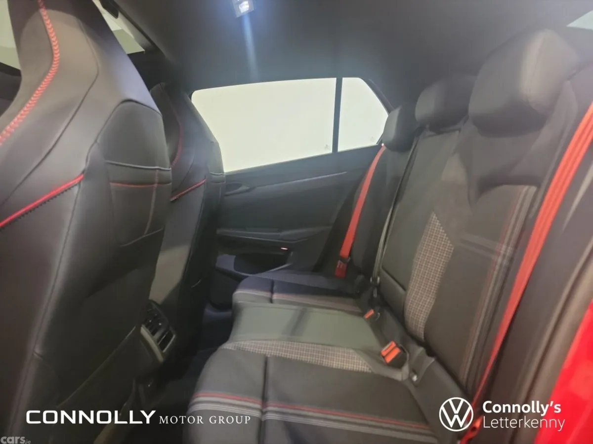 Volkswagen Golf Estate, Petrol, 2026, Red