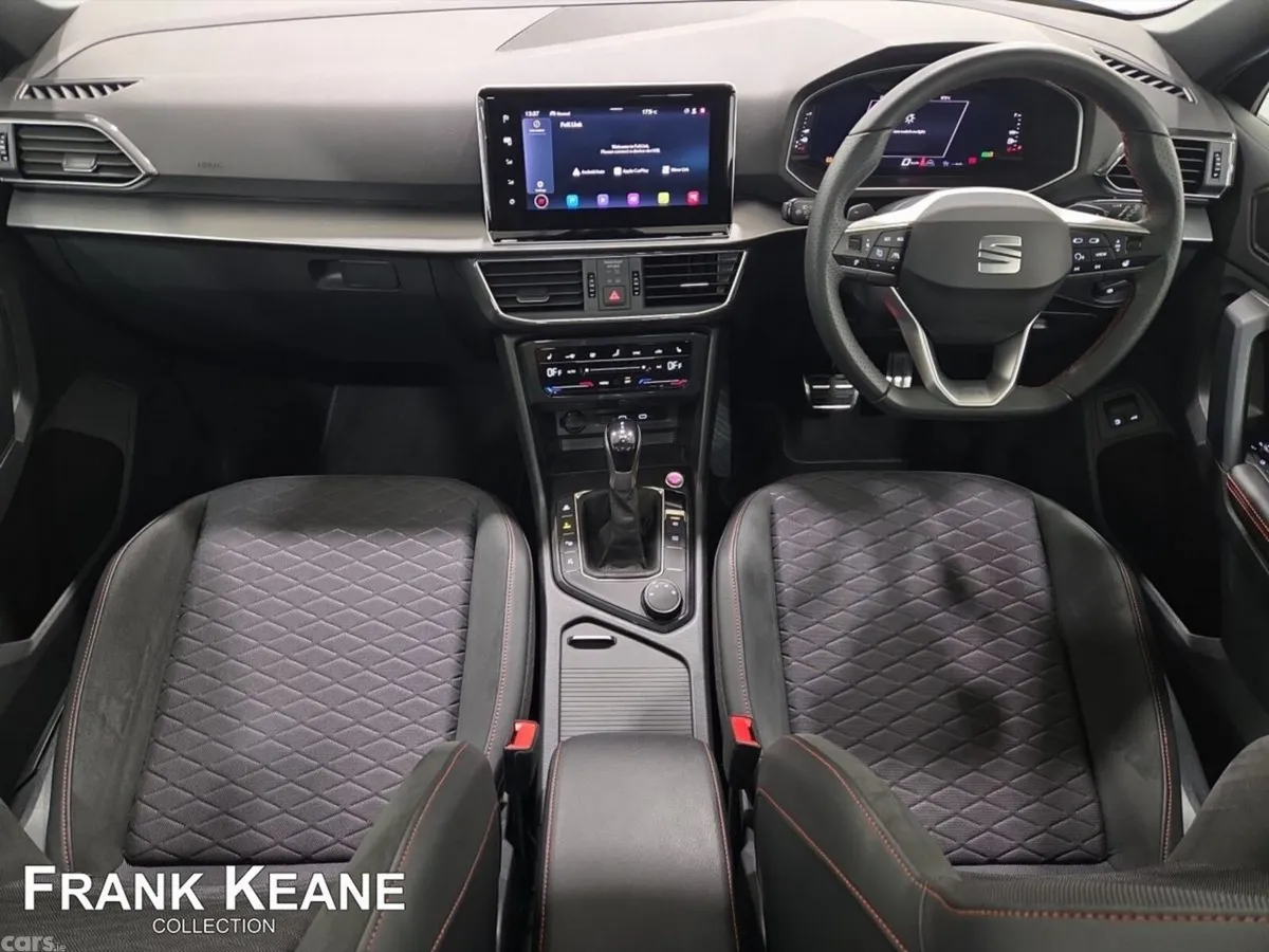 SEAT Tarraco Estate, Petrol, 2023, Green