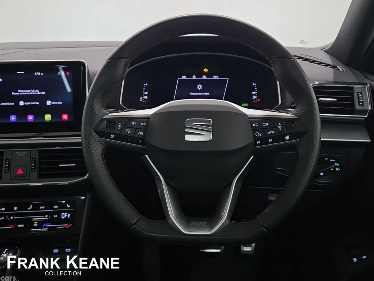 SEAT Tarraco Estate, Petrol, 2023, Green
