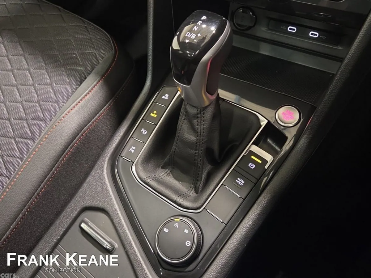 SEAT Tarraco Estate, Petrol, 2023, Green