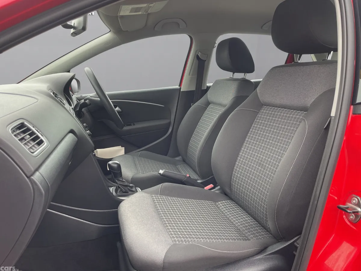 Volkswagen Polo Hatchback, Petrol, 2016, Red