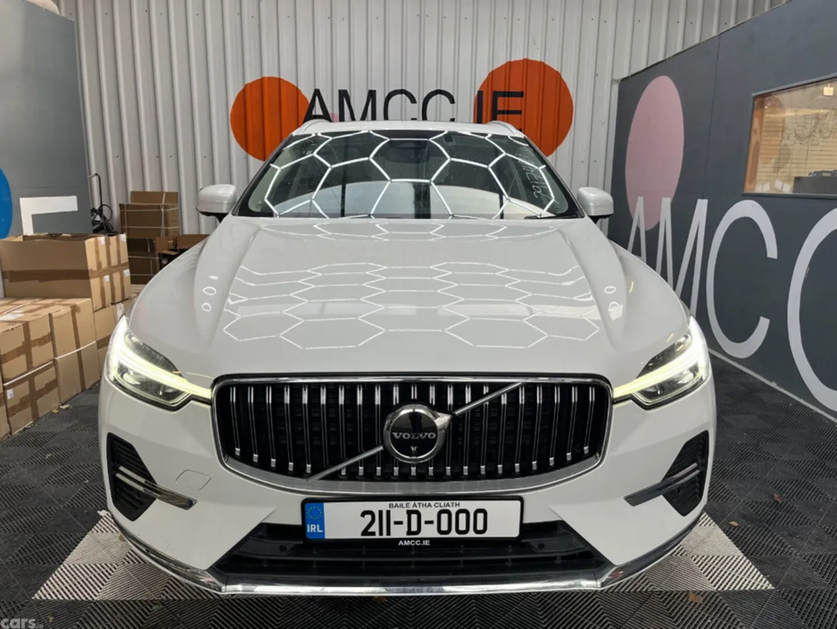 Volvo XC60 SUV, Petrol Plug-in Hybrid, 2021, White