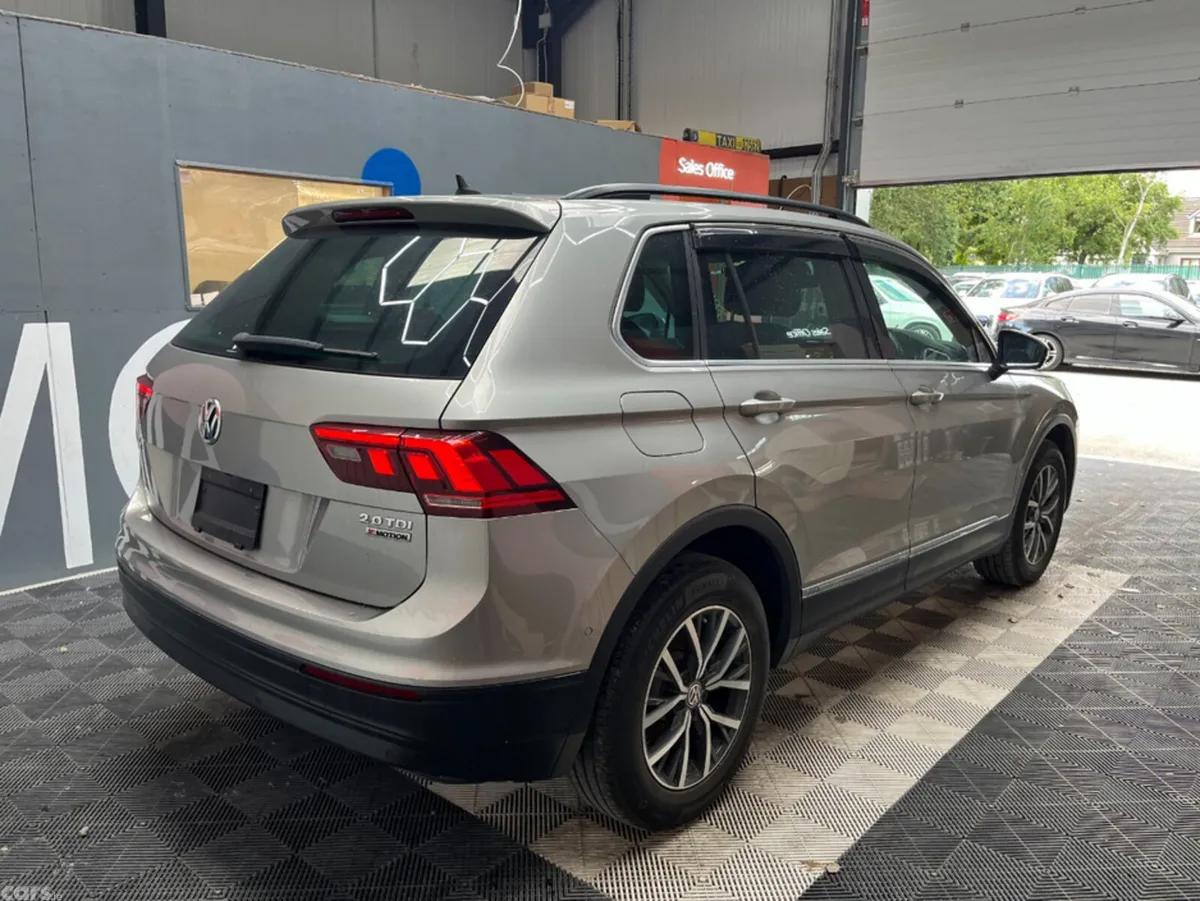 Volkswagen Tiguan SUV, Diesel, 2019, Silver