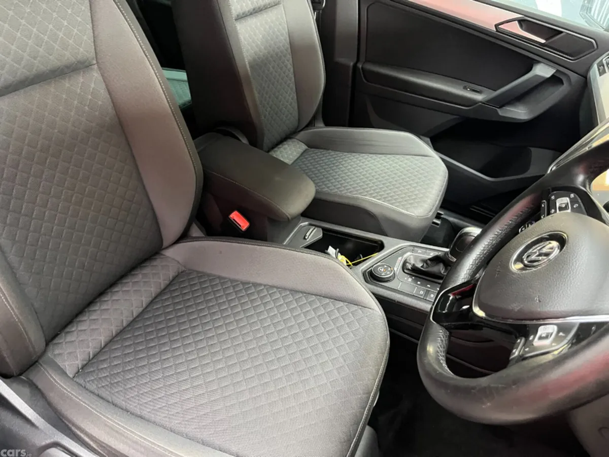 Volkswagen Tiguan SUV, Diesel, 2019, Silver