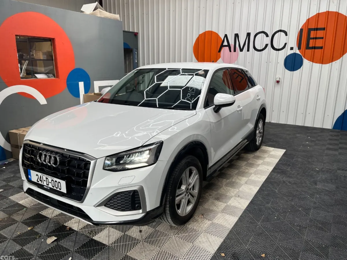 Audi Q2 SUV, Petrol, 2024, White