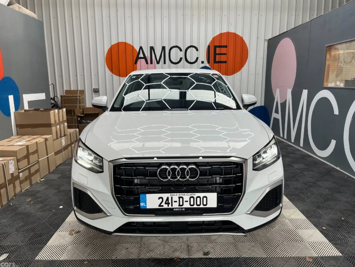 Audi Q2 SUV, Petrol, 2024, White