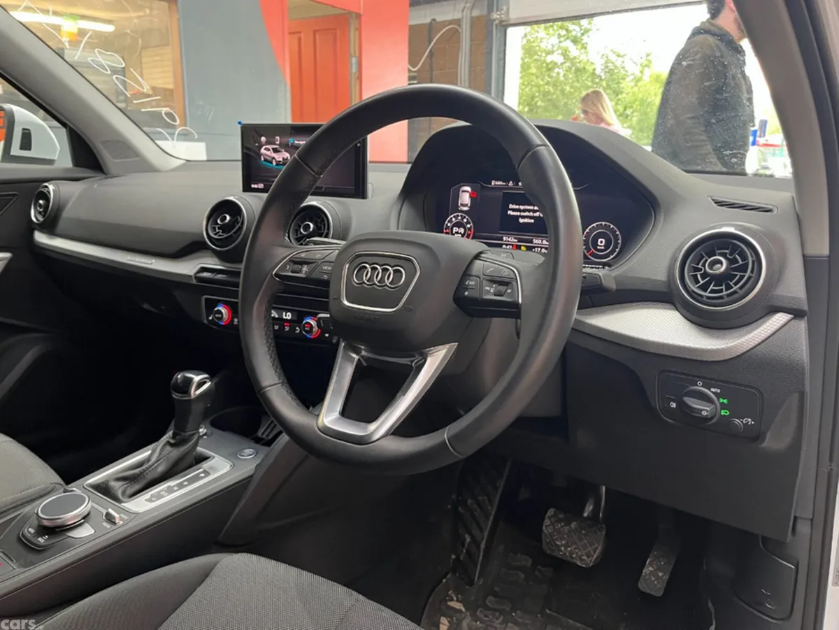 Audi Q2 SUV, Petrol, 2024, White