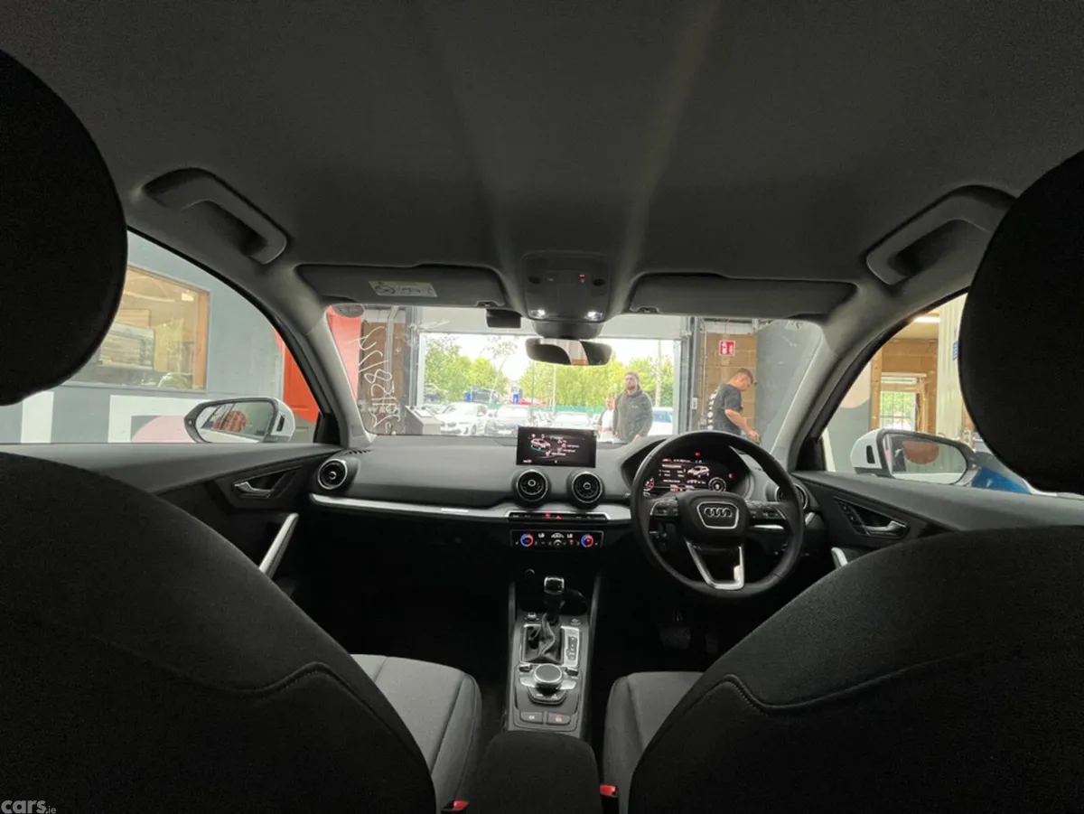 Audi Q2 SUV, Petrol, 2024, White
