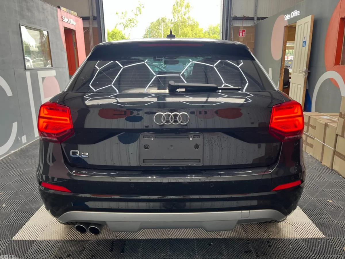 Audi Q2 SUV, Diesel, 2021, Black