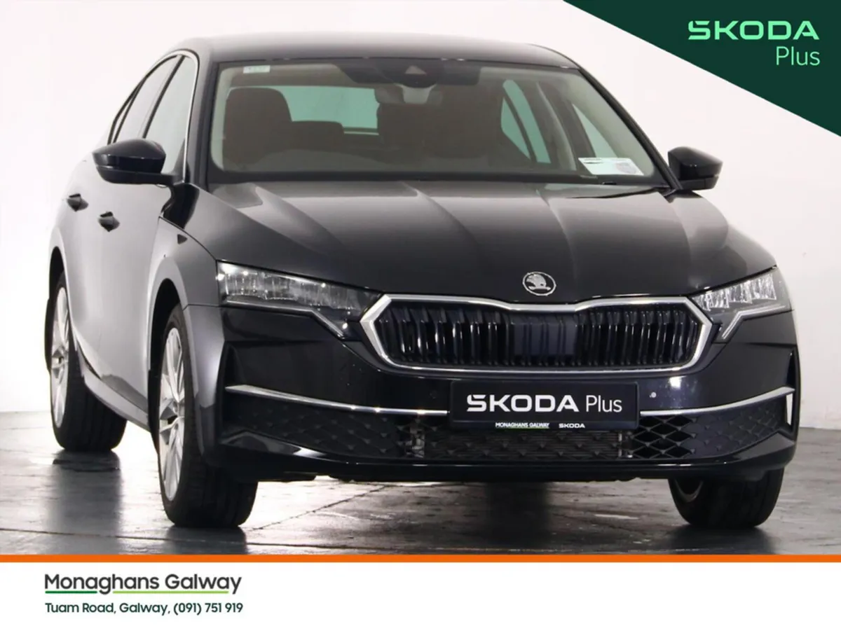 Skoda Octavia Hatchback, Diesel, 2026, Black