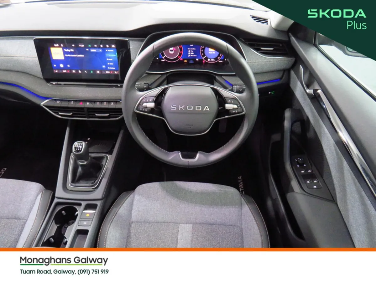 Skoda Octavia Hatchback, Diesel, 2026, Black