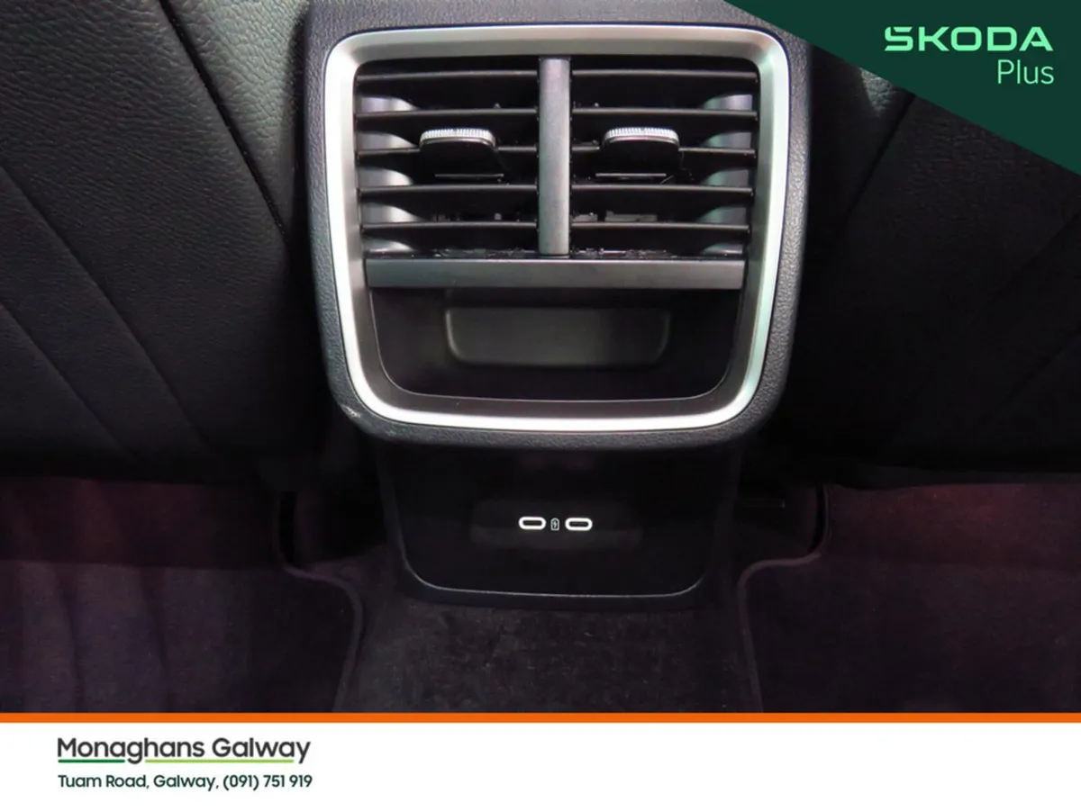 Skoda Octavia Hatchback, Diesel, 2026, Black