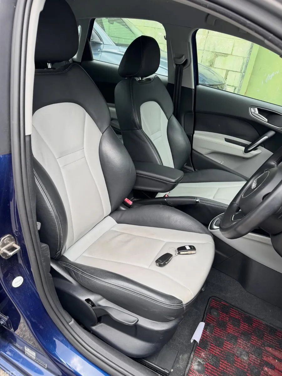 Audi A1 Hatchback, Petrol, 2012, Blue