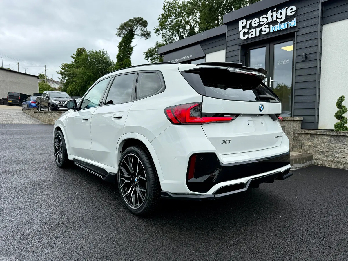 BMW X1 SUV, Petrol Hybrid, 2023, White