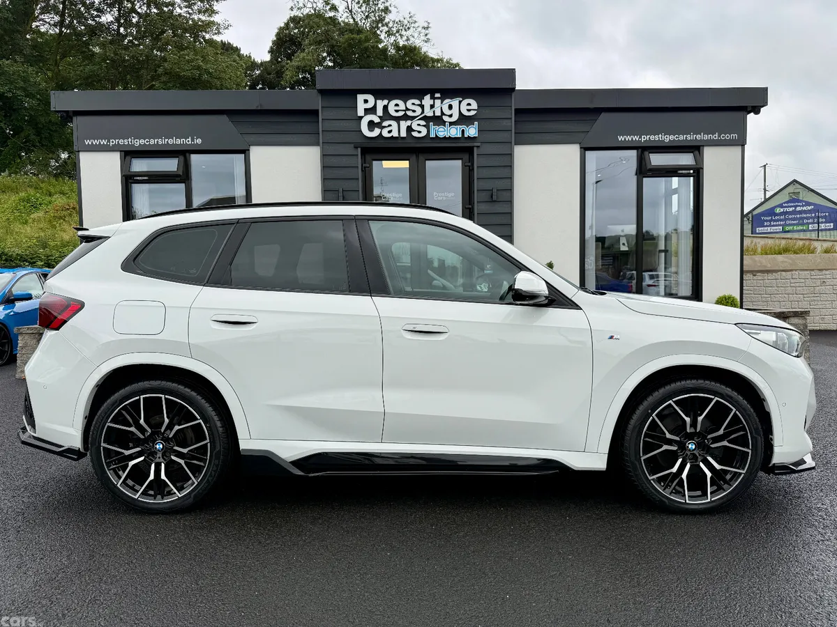 BMW X1 SUV, Petrol Hybrid, 2023, White