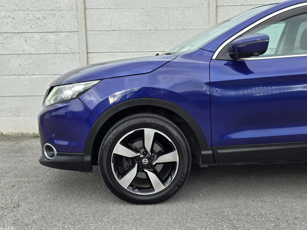 Nissan Qashqai SUV, Diesel, 2017, Blue