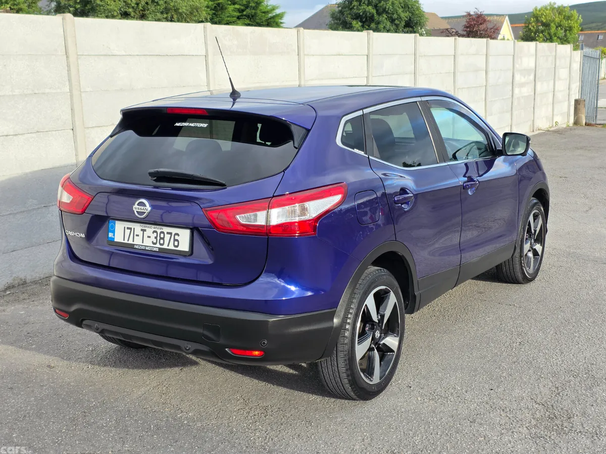Nissan Qashqai SUV, Diesel, 2017, Blue