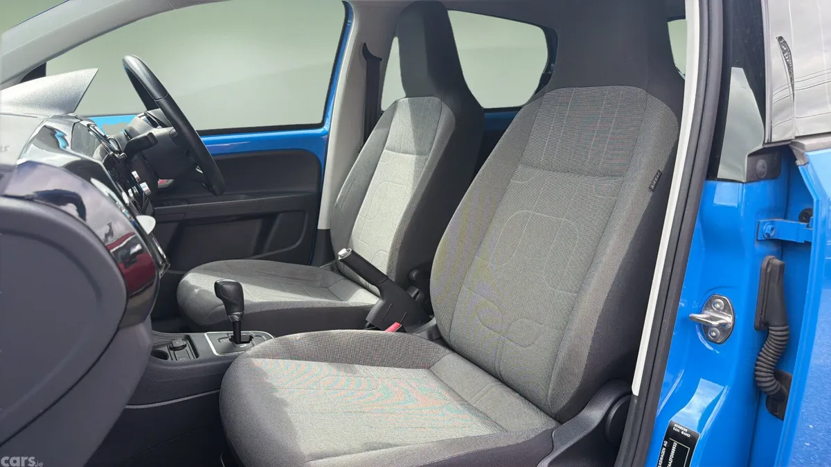 Volkswagen up! Hatchback, Petrol, 2015, Blue
