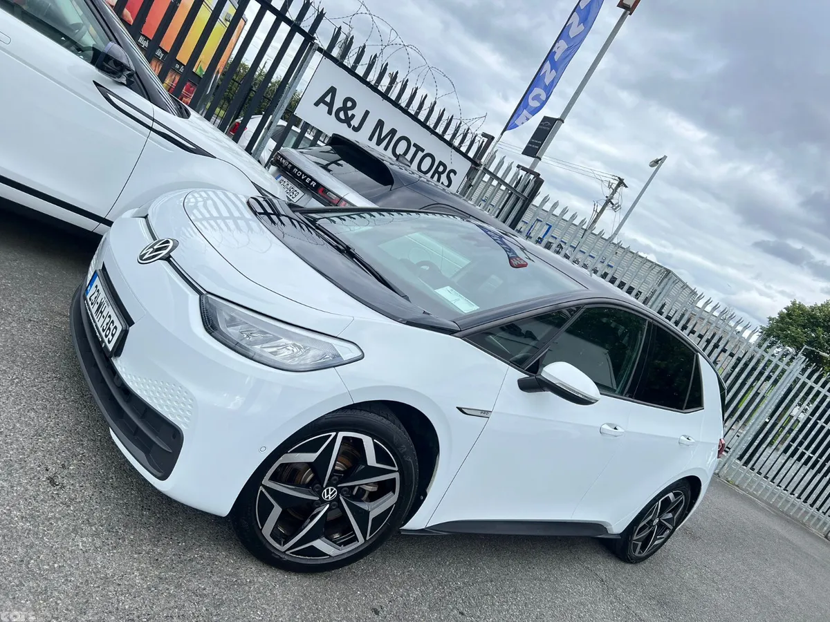 Volkswagen ID.3 Estate, Electric, 2023, White
