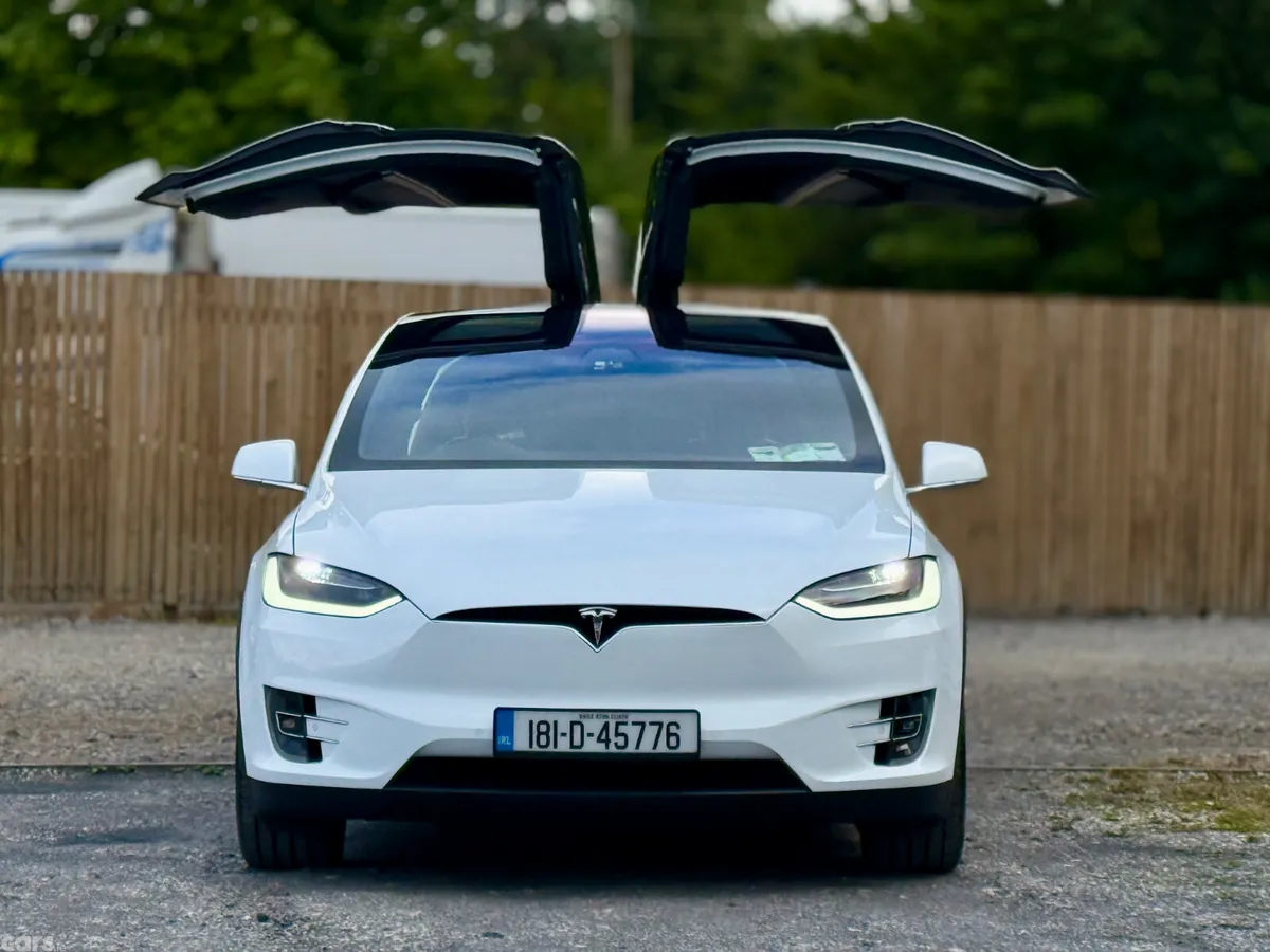 Tesla Model X Hatchback, Electric, 2018, White