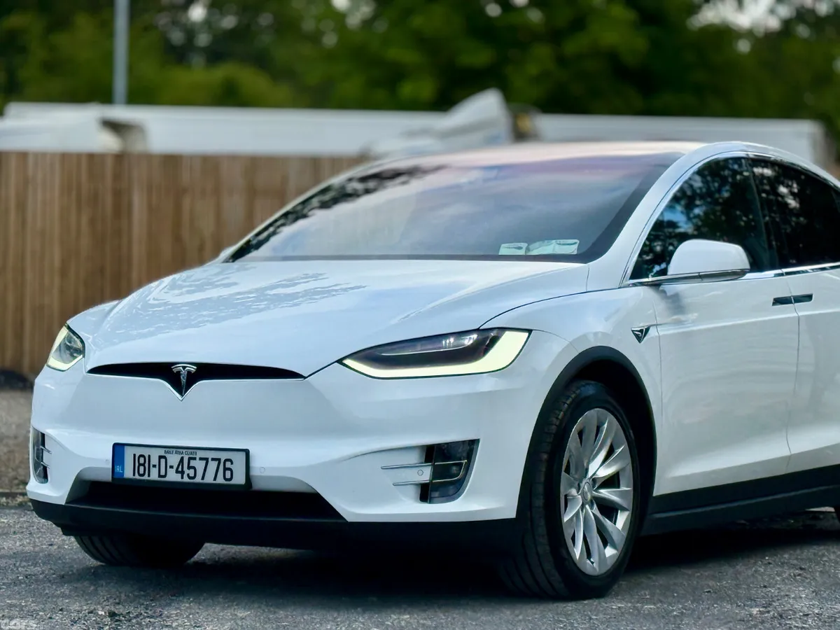 Tesla Model X Hatchback, Electric, 2018, White