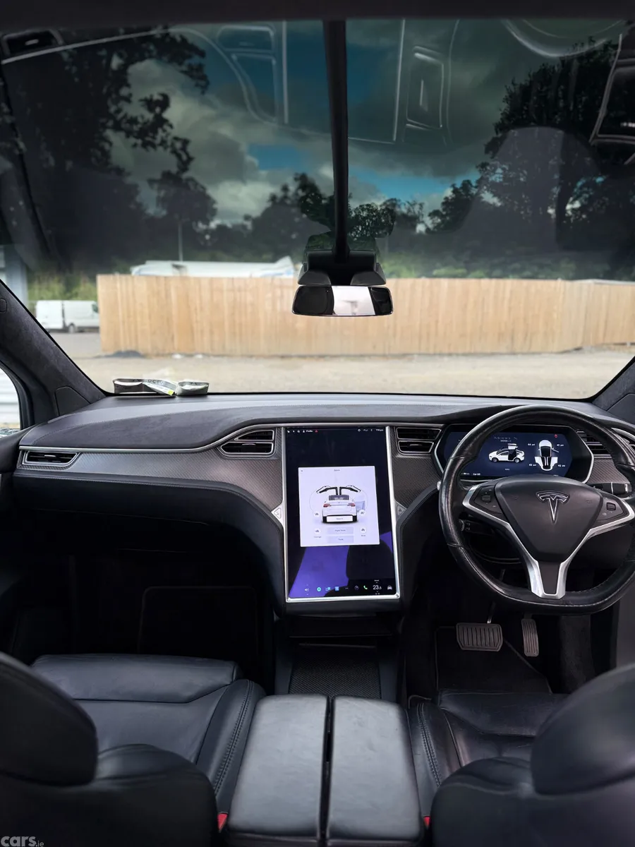 Tesla Model X Hatchback, Electric, 2018, White