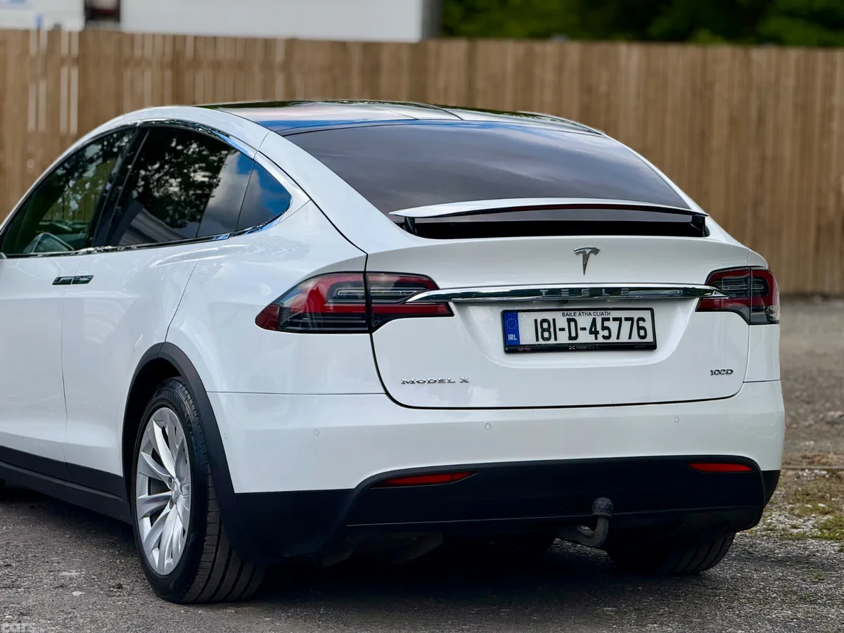 Tesla Model X Hatchback, Electric, 2018, White