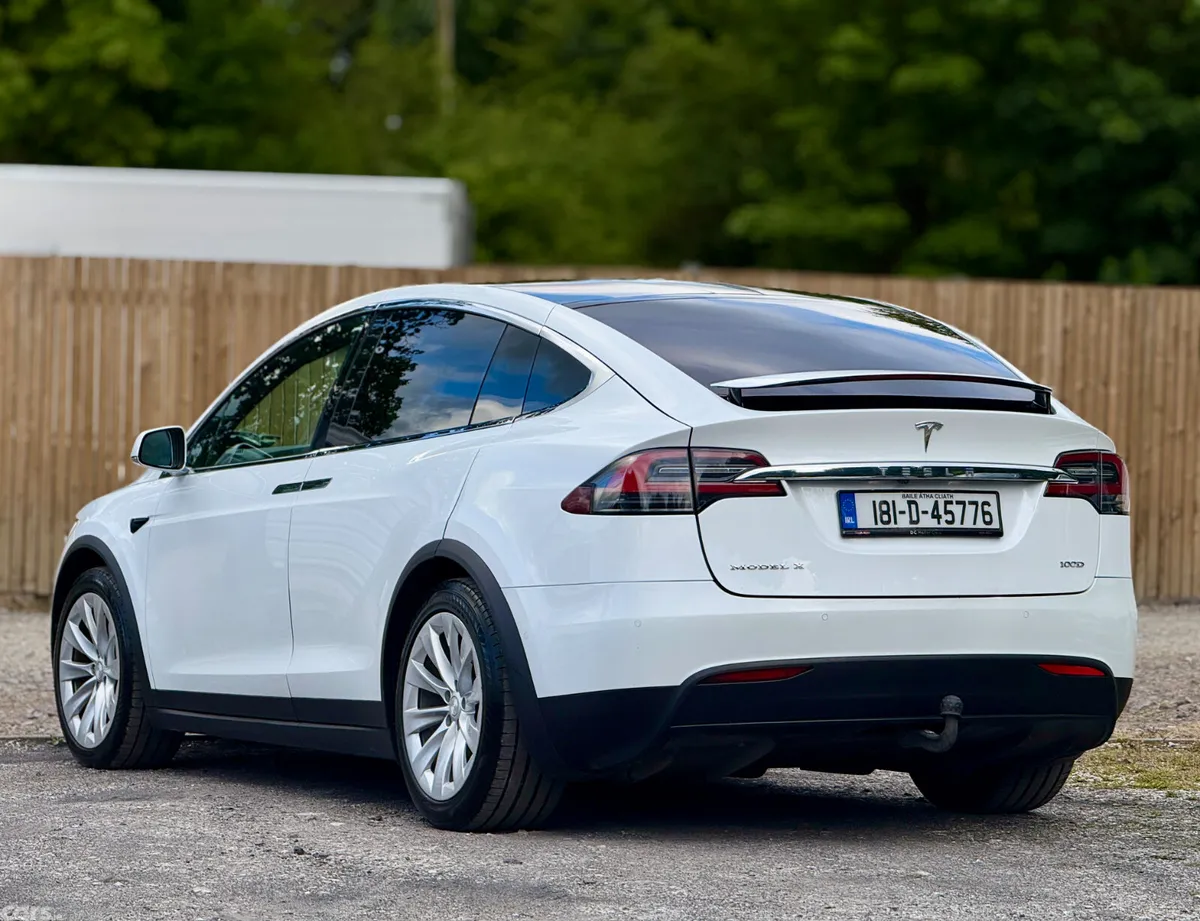 Tesla Model X Hatchback, Electric, 2018, White