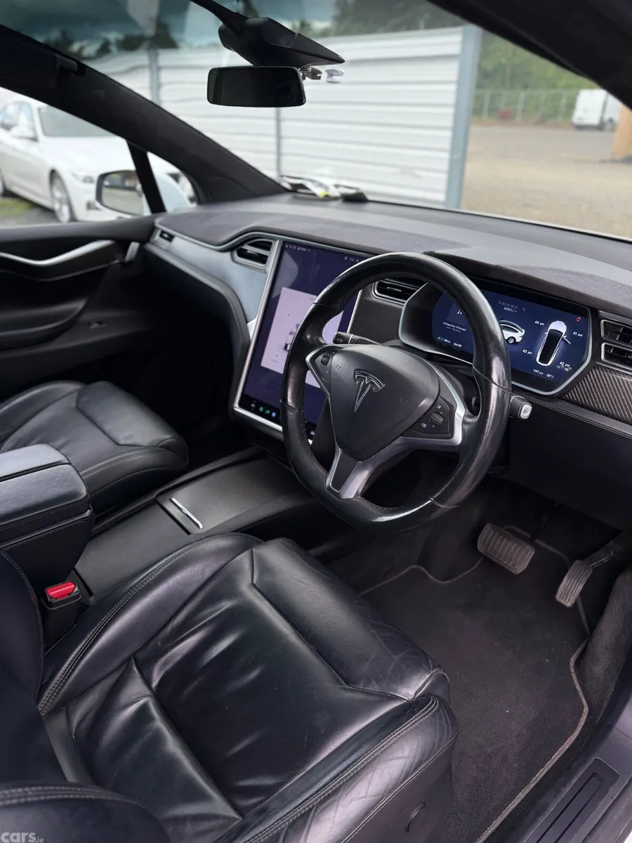 Tesla Model X Hatchback, Electric, 2018, White
