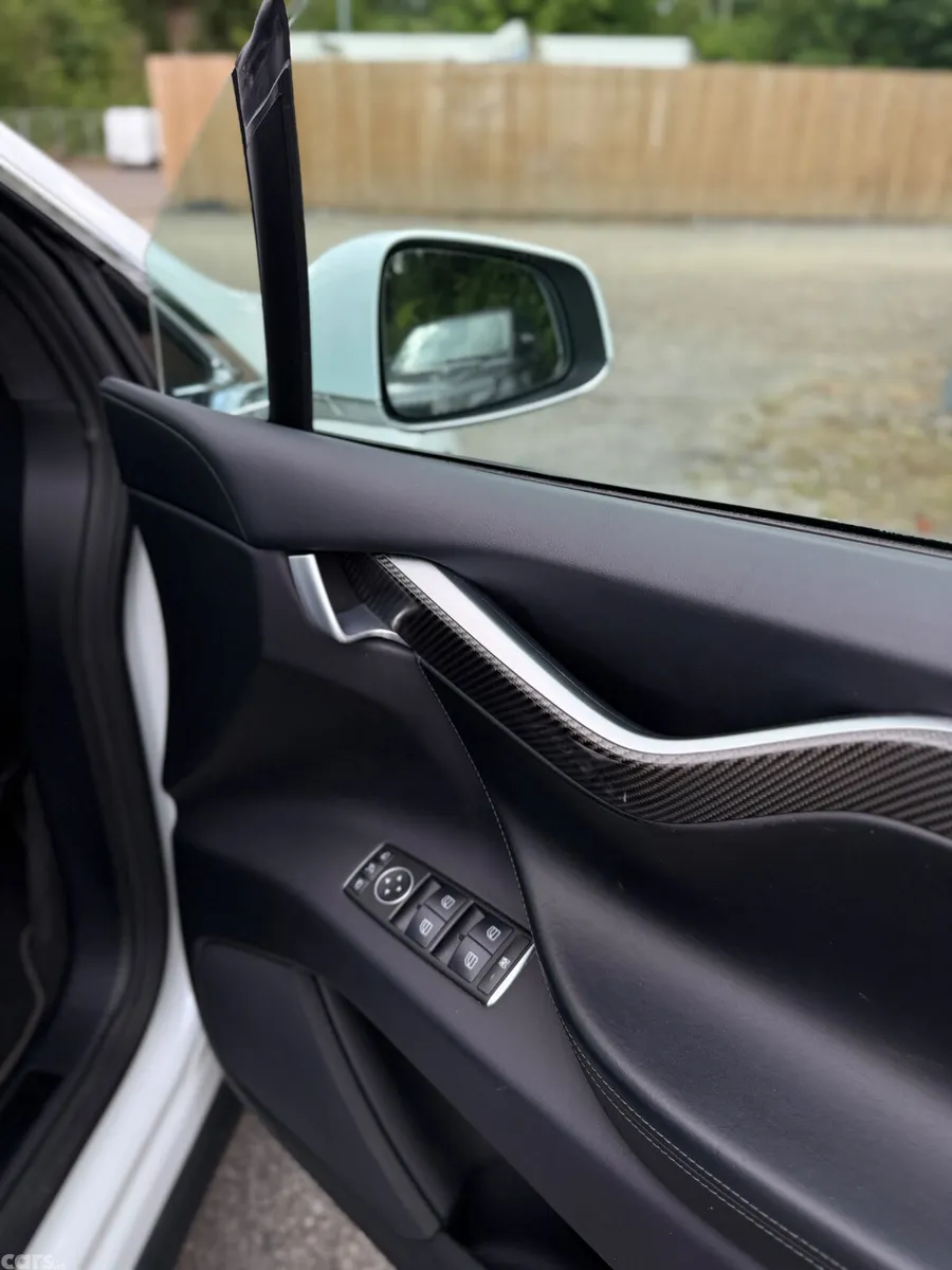Tesla Model X Hatchback, Electric, 2018, White