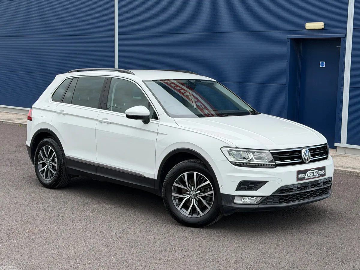 Volkswagen Tiguan MPV, Petrol, 2017, White
