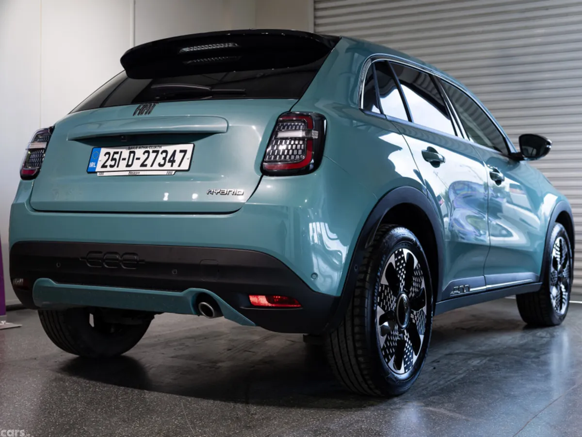 Fiat 600 Hatchback, Petrol, 2025, Blue