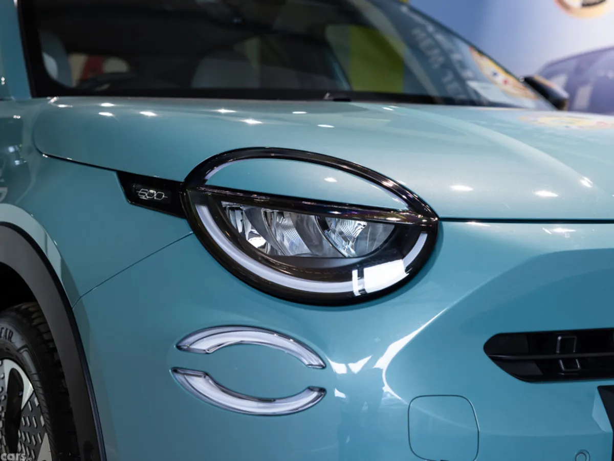 Fiat 600 Hatchback, Petrol, 2025, Blue