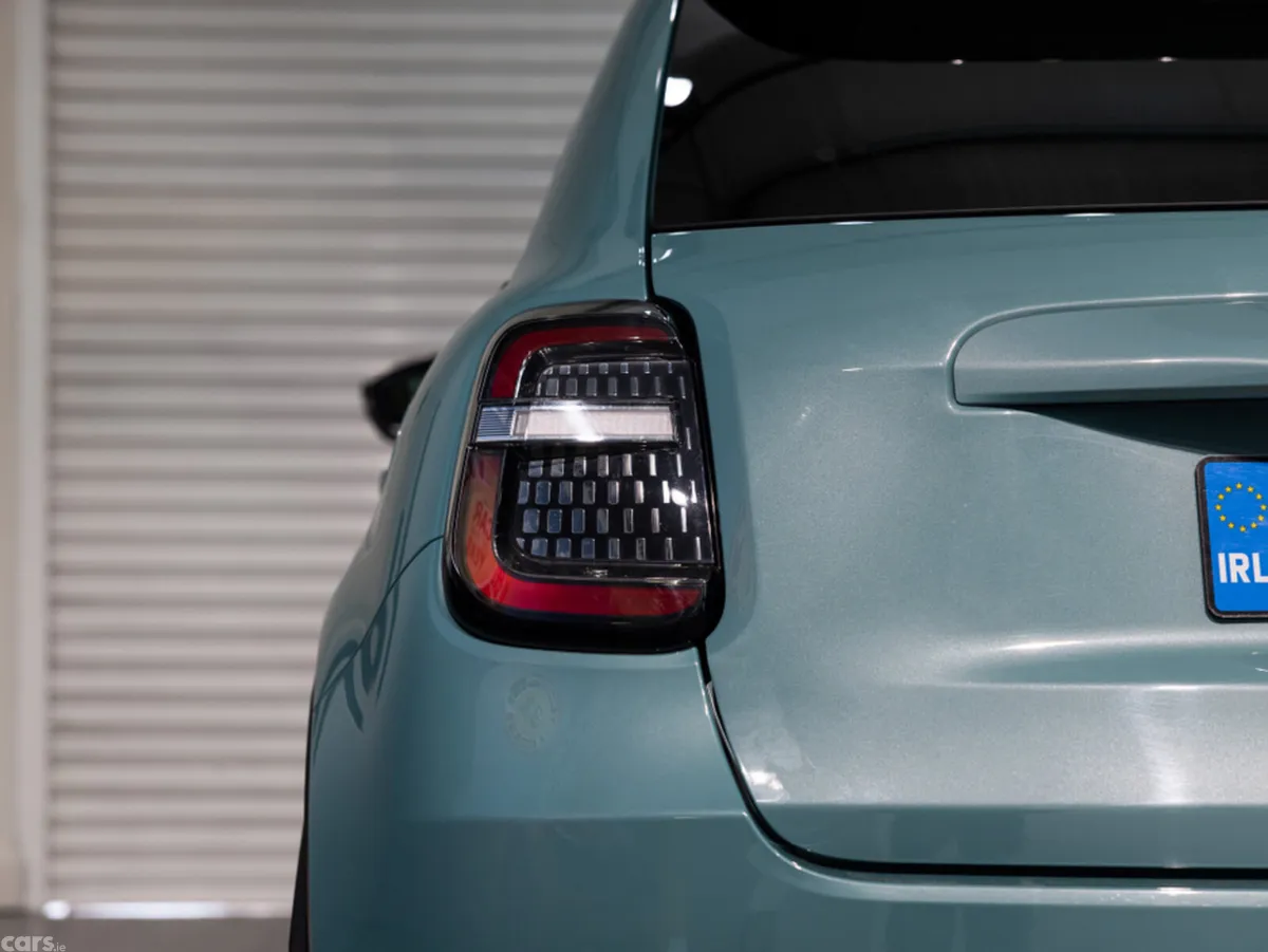 Fiat 600 Hatchback, Petrol, 2025, Blue