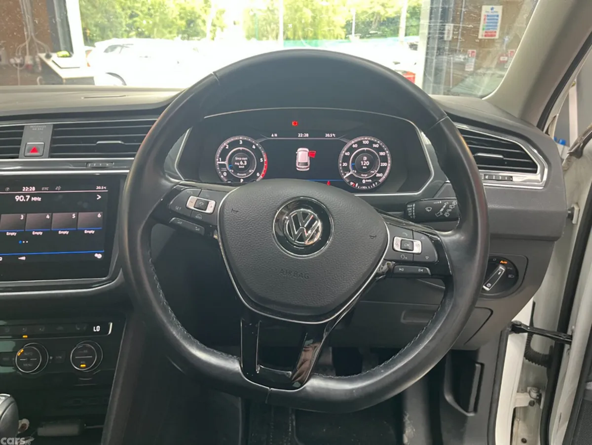 Volkswagen Tiguan SUV, Diesel, 2018, White