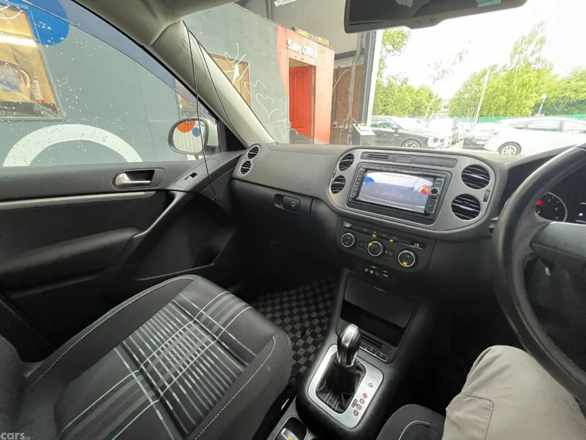 Volkswagen Tiguan SUV, Petrol, 2016, White