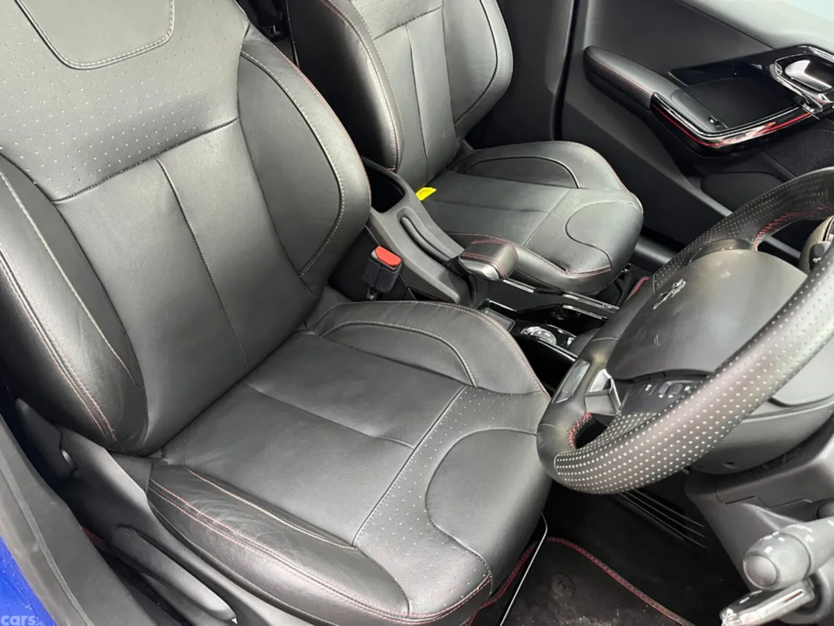 Peugeot 2008 SUV, Petrol, 2020, Blue