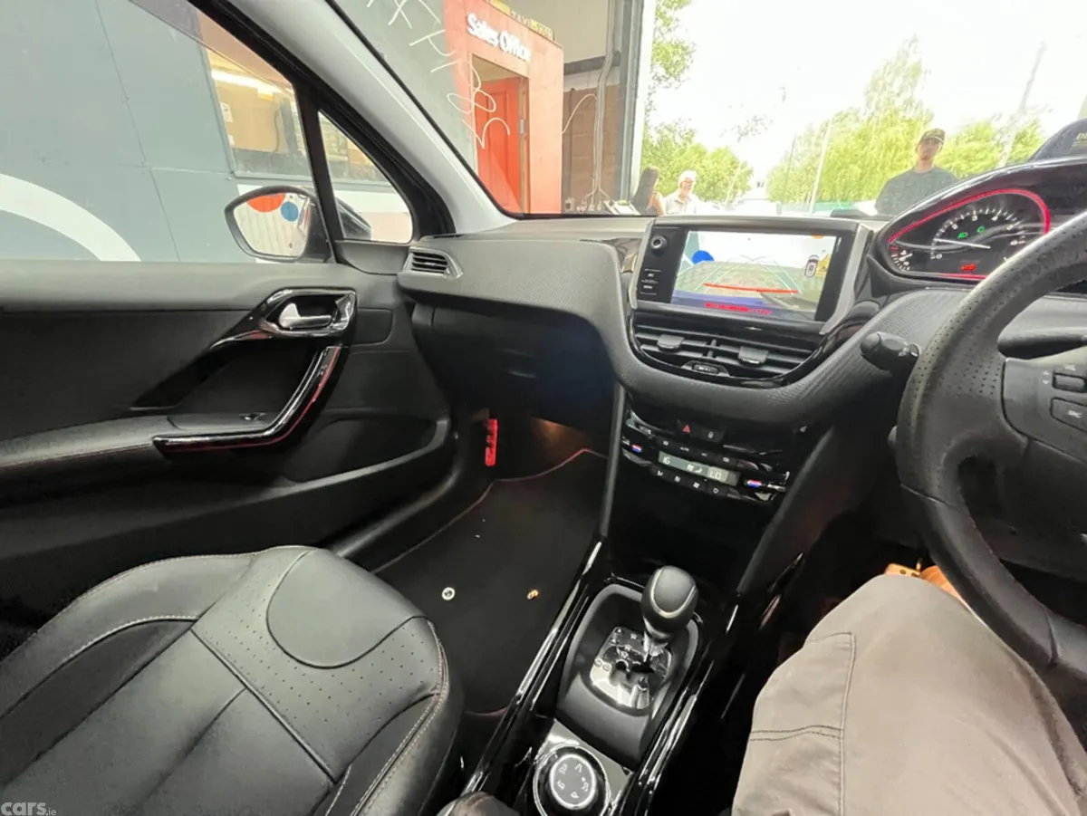 Peugeot 2008 SUV, Petrol, 2020, Blue
