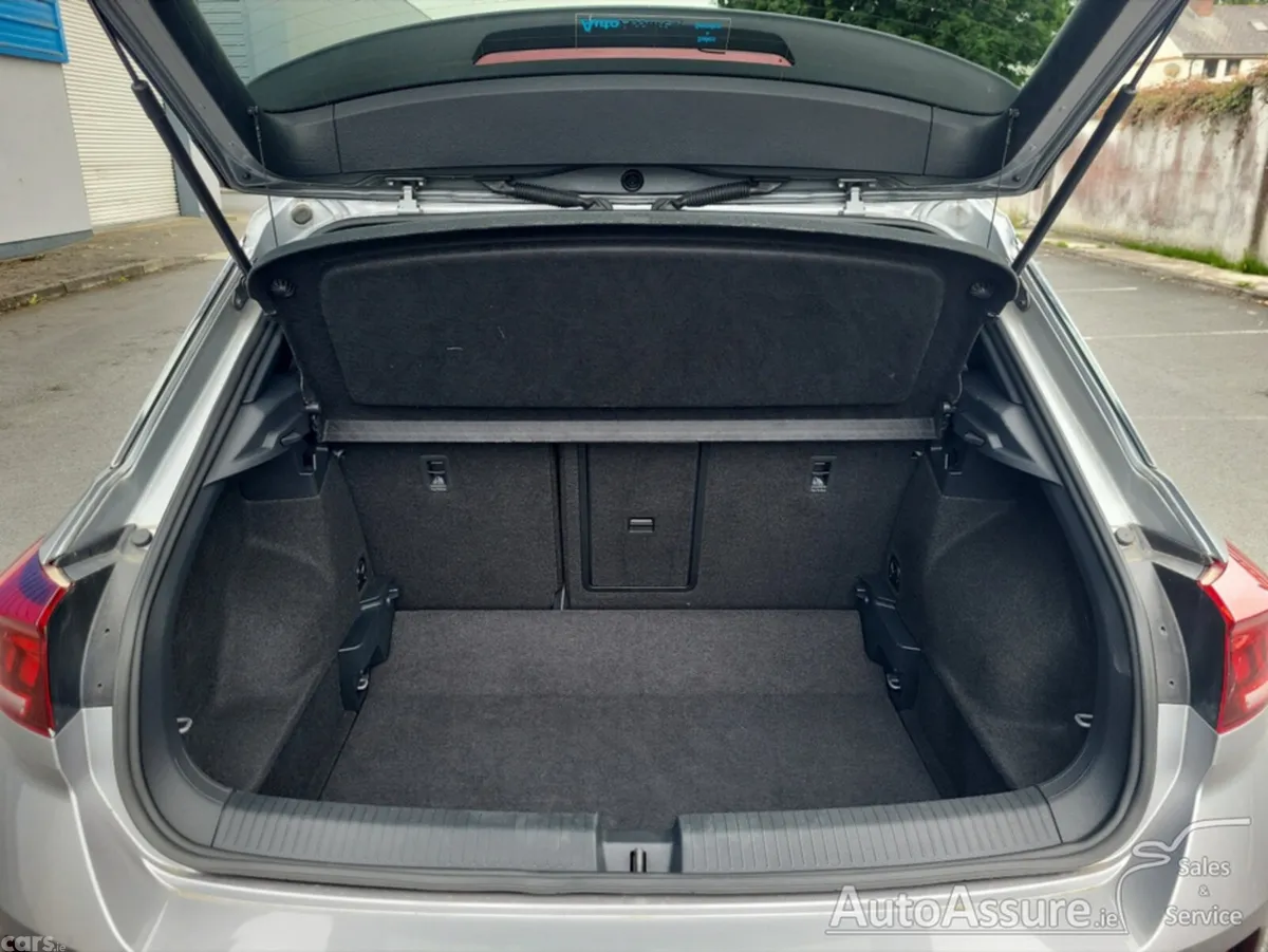 Volkswagen T-Roc SUV, Petrol, 2024, Grey